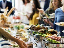 Benefits of hiring a catering service
