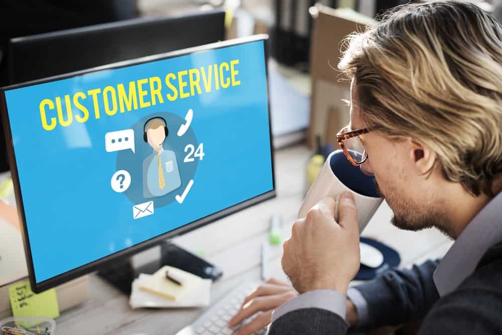 what is outsourcing customer service